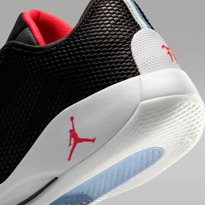 Jordan Luka 77 "Bred" Zwart/Wit/University Rood IF1611-001 Cheap Jordan Luka 77 "Bred" Zwart/Wit/University Rood IF1611-001