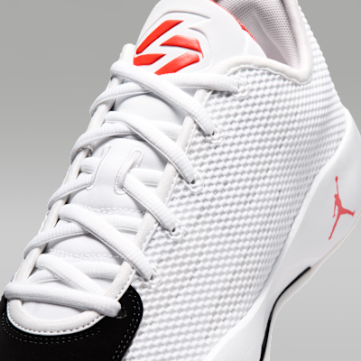 Sizing Jordan Luka 77 "Chicago" Zapatillas de Baloncesto Blanco/Negro/Carmesí Brillante IF1611-101