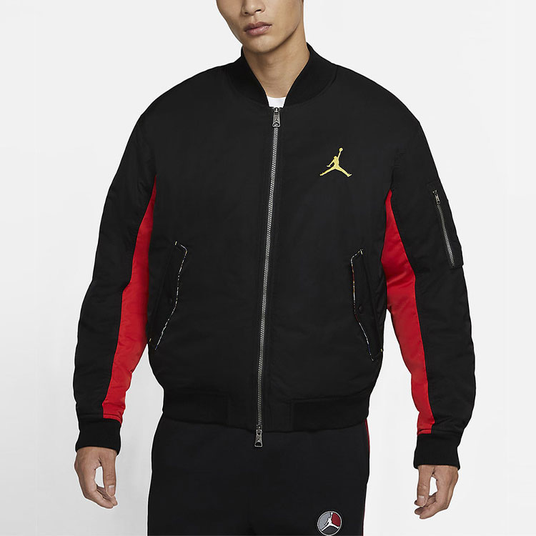 Shop 조던 MA-1 블랙 봄버 자켓 자수 디테일 및 더블 지퍼 디자인 DB3693-010