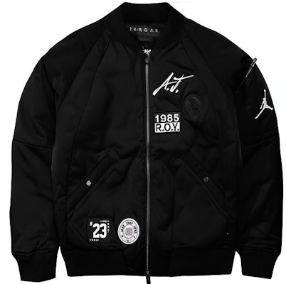 Chaqueta Jordan MA-1 Bomber Negra Abrigo de Invierno Algodón. AV5999-010 Order Chaqueta Jordan MA-1 Bomber Negra Abrigo de Invierno Algodón. AV5999-010