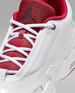 乔丹Max Aura 6 '白黑红运动场' FQ8298-106 Sizing 乔丹Max Aura 6 '白黑红运动场' FQ8298-106