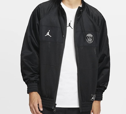 Jordan PSG Club Crest Solid Color Bomber Jacket Black BQ8370-010 Lookbook Jordan PSG Club Crest Solid Color Bomber Jacket Black BQ8370-010