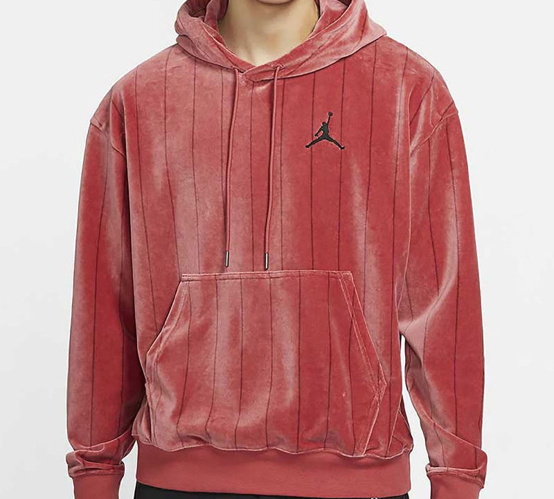 Shop 乔丹红色条纹羊羔绒短款卫衣 CD5740-605