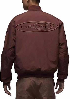 乔丹Renegade Essentials SS25宽松版型暖棕色加绒夹克. HF9326-231 Lookbook 乔丹Renegade Essentials SS25宽松版型暖棕色加绒夹克. HF9326-231