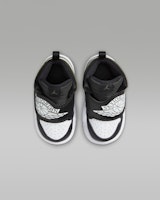 Jordan Sky Jordan 1 'Hitam Medium Olive' BQ7196-092 Shop Jordan Sky Jordan 1 'Hitam Medium Olive' BQ7196-092