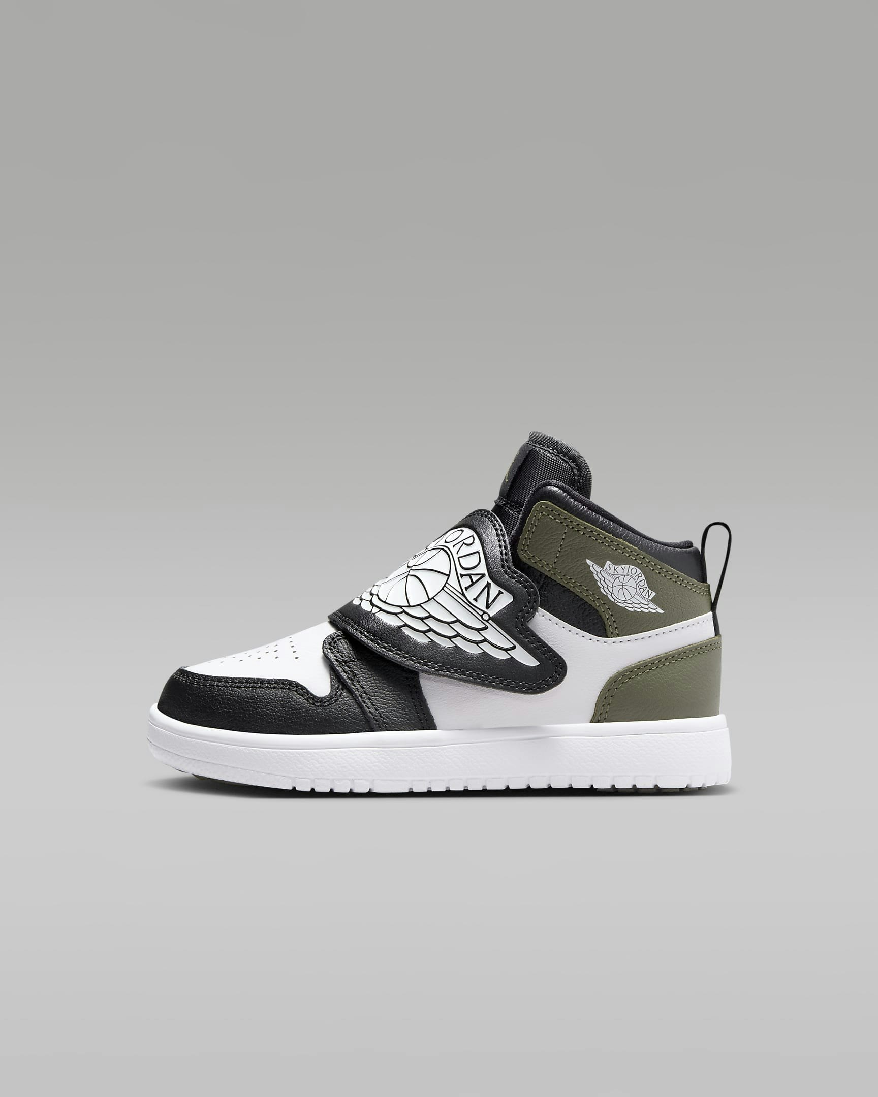 jordan-sky-jordan-1-black-medium-olive-bq-7197-092