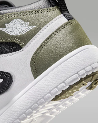 (Preschool) Jordan Sky jordan 1 'Black Medium Olive' BQ7197-092 Cheap (Preschool) Jordan Sky jordan 1 'Black Medium Olive' BQ7197-092