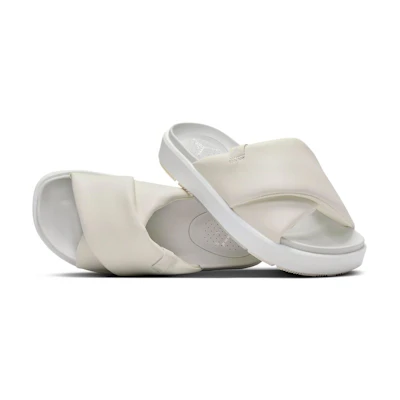 Jordan Sophia 'Photon Dust/White/Sail' (WMNS)