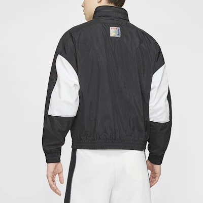 乔丹运动撞色拉链连帽夹克 黑色/白色 CD5748-010 Shop 乔丹运动撞色拉链连帽夹克 黑色/白色 CD5748-010