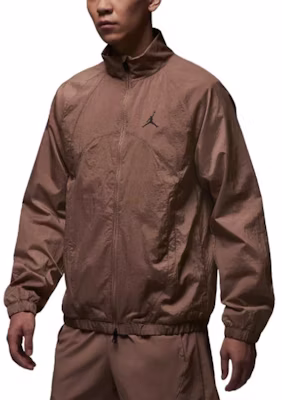 Chaqueta Impermeable Jordan Sport Jam FW24 Marrón Diseño de Logo Moderno FN5849-223 Buy Chaqueta Impermeable Jordan Sport Jam FW24 Marrón Diseño de Logo Moderno FN5849-223