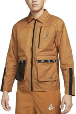 乔丹SS22实用运动风衣夹克 棕黄色 DJ0243-241 Shop 乔丹SS22实用运动风衣夹克 棕黄色 DJ0243-241