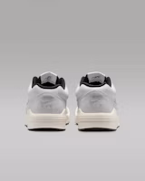 Sizing Jordan Stadium 90 ''Light Smoke Gray'' Herren Sneaker Hellgrau. HV1810-001