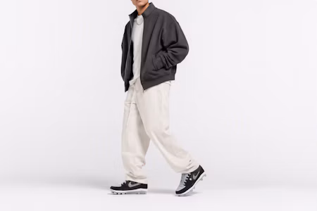 Order Jordan Stadium 90 Low Schwarz/Grau/Weiß/Rot HQ0211-060