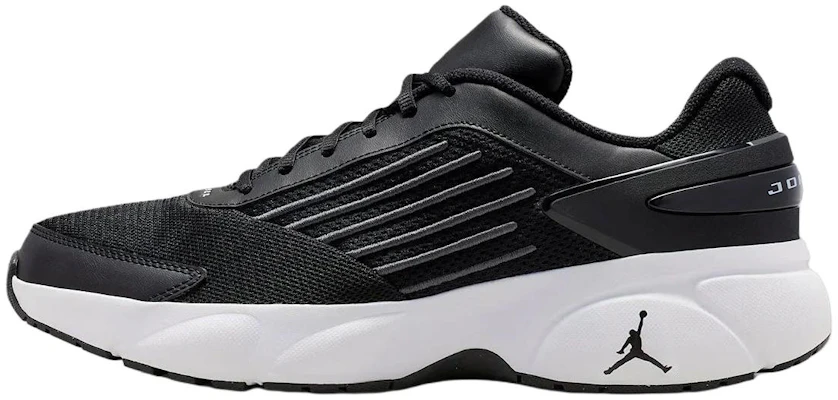 乔丹Trunner Flow黑色透气篮球训练鞋 IO2091-003 Buy 乔丹Trunner Flow黑色透气篮球训练鞋 IO2091-003