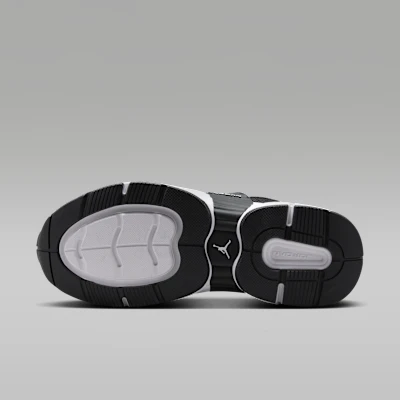 조던 트루너 O/S 블랙/화이트 IB3722-008 Order 조던 트루너 O/S 블랙/화이트 IB3722-008