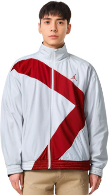 乔丹白色防风运动立领夹克 CI7916-100 Sizing 乔丹白色防风运动立领夹克 CI7916-100