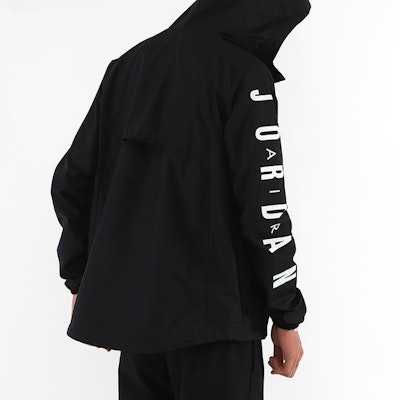 Jaket Hooded Jordan Windbreaker Hitam Lelaki. 939969-010 Details for Jaket Hooded Jordan Windbreaker Hitam Lelaki. 939969-010