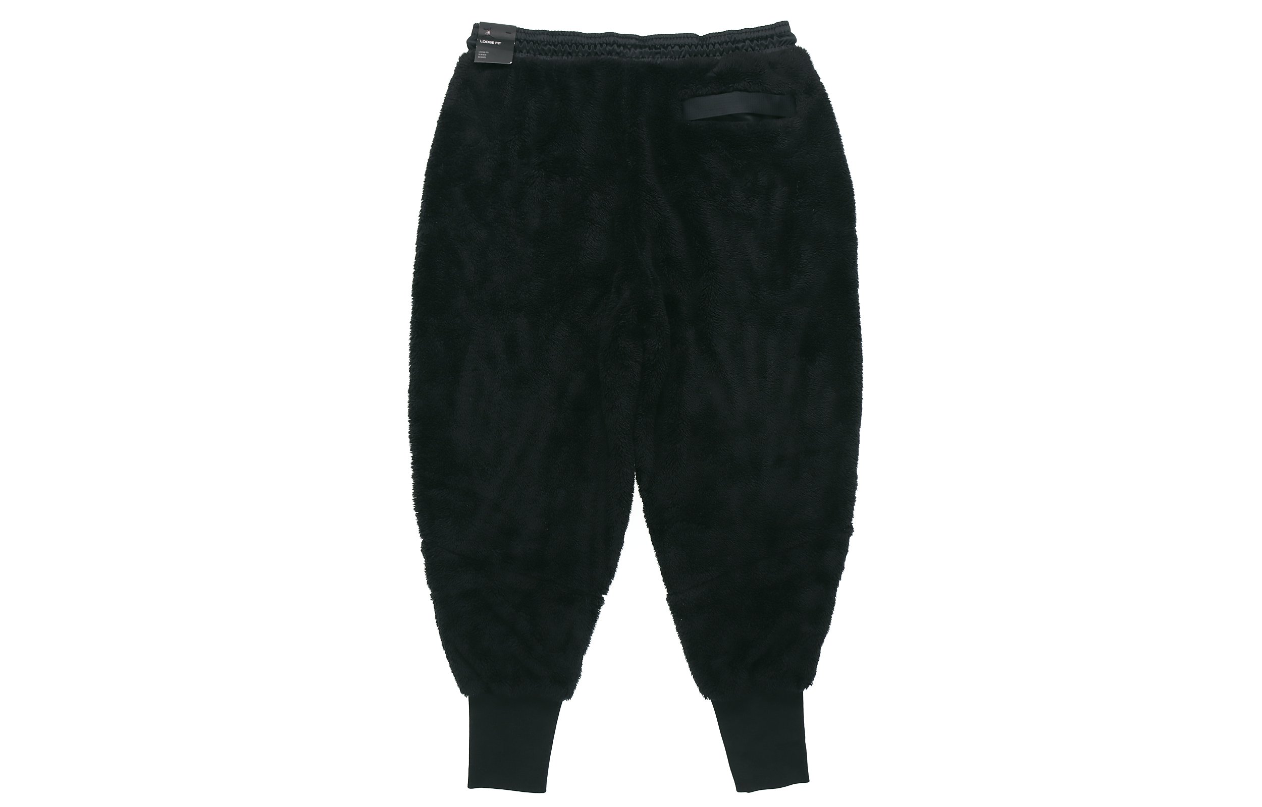 Lookbook Pantalones Jogger Jordan Hombre Forrados Polar Invierno Color Negro. CJ7782-010
