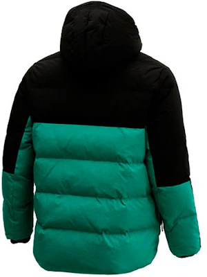 Jordan 冬季羽絨外套 黑綠拼色連帽款 CK6662-011 Lookbook Jordan 冬季羽絨外套 黑綠拼色連帽款 CK6662-011