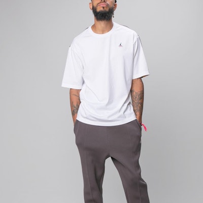 Jordan x Union Autographs T-Shirt White Lookbook Jordan x Union Autographs T-Shirt White