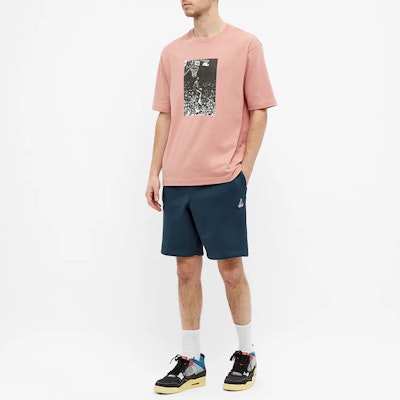 Jordan x Union Leisure Shorts Navy Lookbook Jordan x Union Leisure Shorts Navy