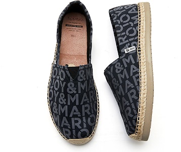 Kanvas Joy&Mario 'Cetakan Kain Bernafas' 3E7376M 2