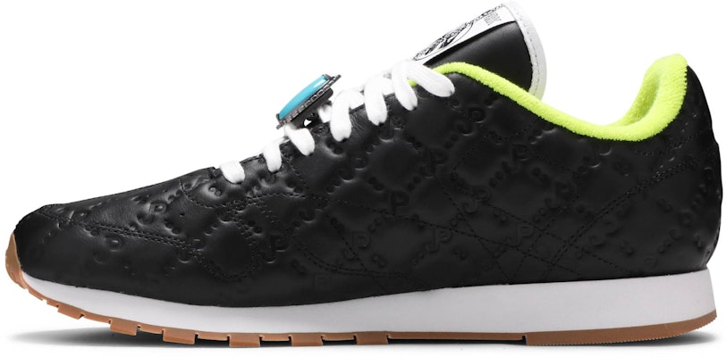 Jurassic Park x Reebok Classic Leather 'Ian Malcolm ' GY0570 Lookbook Jurassic Park x Reebok Classic Leather 'Ian Malcolm ' GY0570