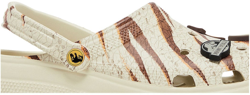 Zuecos Clásicos Jurassic World x Crocs 'Bone'. 208860-2Y2 Order Zuecos Clásicos Jurassic World x Crocs 'Bone'. 208860-2Y2