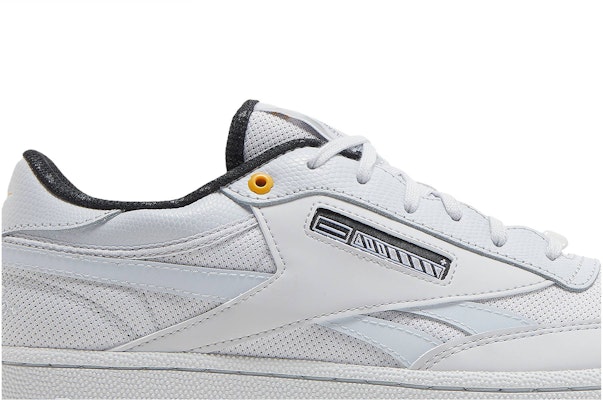 Jurassic World x Reebok Club C Revenge 'Genetik Biosyn' HQ6205 Order Jurassic World x Reebok Club C Revenge 'Genetik Biosyn' HQ6205
