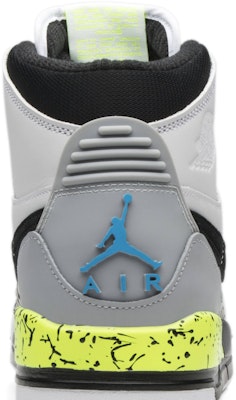 Just Don x Air Jordan Legacy 312 'Billy Hoyle' AQ4160-107 Sizing Just Don x Air Jordan Legacy 312 'Billy Hoyle' AQ4160-107