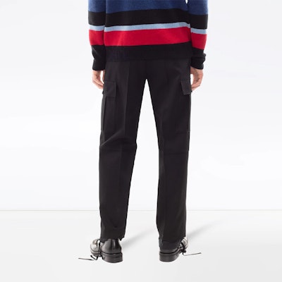 JW Anderson Seluar Kasual Hitam Wool Hem Berlapis Dua TR0060-PG0011-999 Shop JW Anderson Seluar Kasual Hitam Wool Hem Berlapis Dua TR0060-PG0011-999