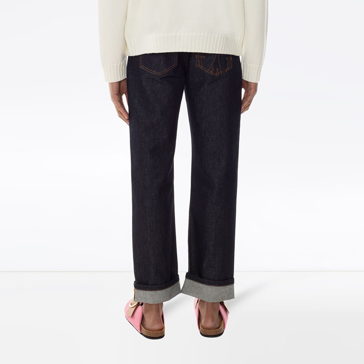 Shop JW Anderson Jeans Casual de Tiro Medio Recto con Puños Doblados. TR0071-PG0350-870