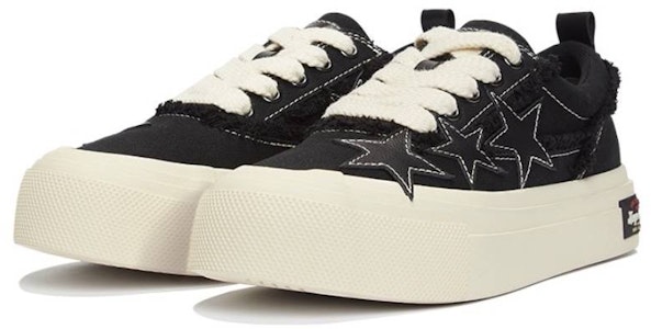 KAALIXTO 春季城市 '限制' KSH221211 KSH220712 Lookbook KAALIXTO 春季城市 '限制' KSH221211 KSH220712