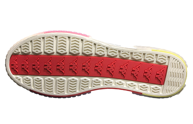 Shop Kappa Crayon Shin-chan x Vulcanized 'Egret White' Putih KPCTFVS86-024S