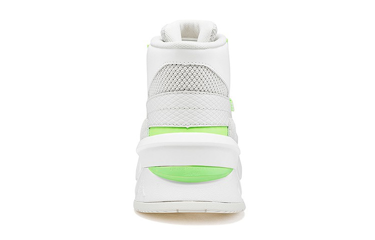 Shop Kappa Kasut Panel Ringan 'Putih Uniseks' K0AW5CC61-030