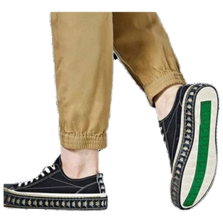 Lookbook Kappa Low-Top Kanvas 'Hitam' K0AW5VS03-990