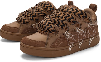 Kappa 面包鞋 串牌 低筒 板鞋 男女同款 拿鐵咖色 Lookbook Kappa 面包鞋 串牌 低筒 板鞋 男女同款 拿鐵咖色