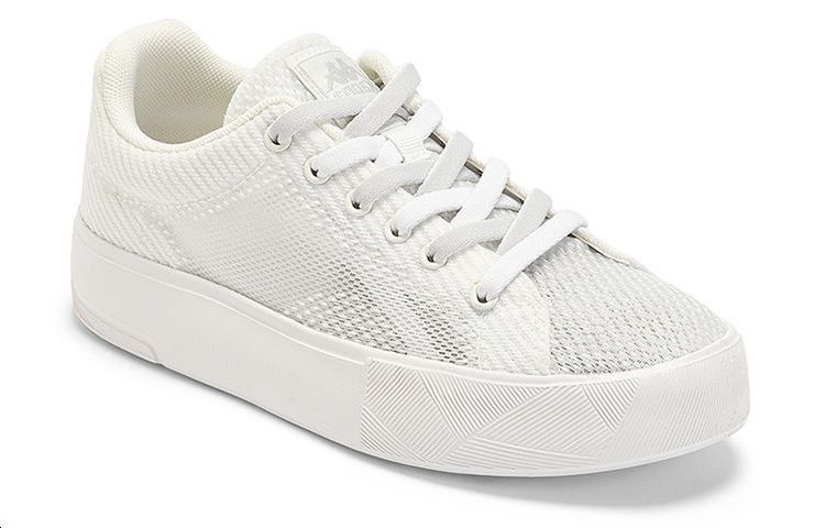 Lookbook Kappa Kasut Low Top Luncur Papan 'Putih Bernafas' K0CX5CC08-012