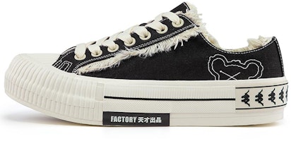 Kappa Low-Top Canvas 'Black' KPCTHVS92C-990 Kappa Low-Top Canvas 'Black' KPCTHVS92C-990