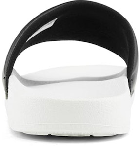 Kappa Sandal Outdoor 'Cetakan Hitam dan Putih' K0BX5LT01D-990 Lookbook Kappa Sandal Outdoor 'Cetakan Hitam dan Putih' K0BX5LT01D-990