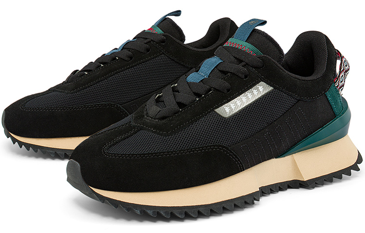 Lookbook Kappa Retro Lightweight Durable Sneakers 'Black' K0BZ5MM39-990