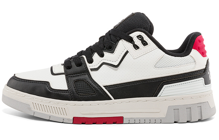 Buy Kappa Sneakers Papan Skate 'Putih/Hitam Korea' K0CZ5CS31-012B