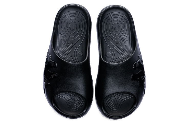 Shop Kappa 舒適簡約一字拖鞋 男女皆宜 黑色