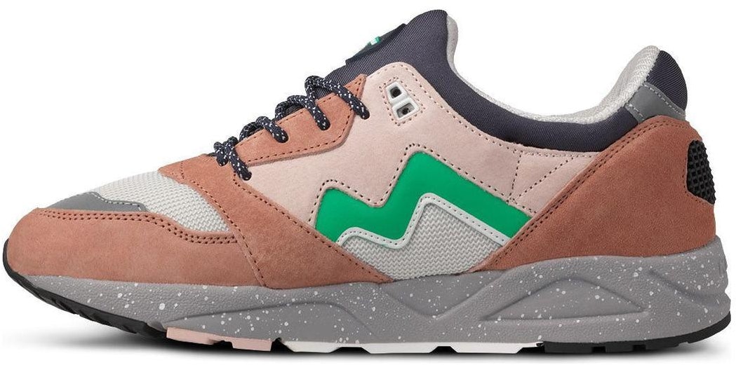 karhu-aria-95-northern-lights