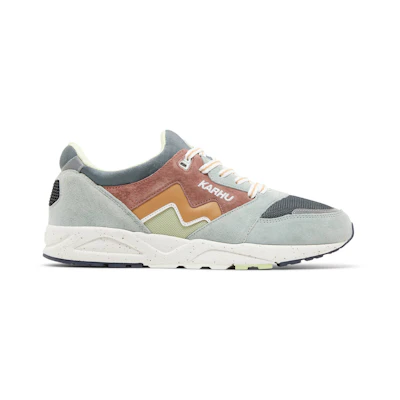 Karhu Aria 95 'Pigeon Doe'