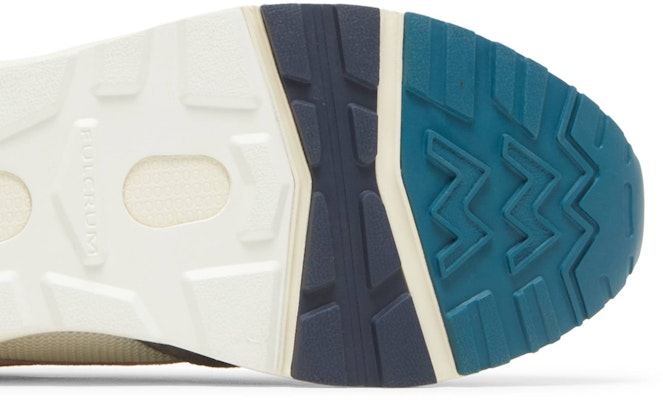 Karhu Fusion 2.0 'Abu-abu Langit Biru Coral' F804108 Purchase Karhu Fusion 2.0 'Abu-abu Langit Biru Coral' F804108