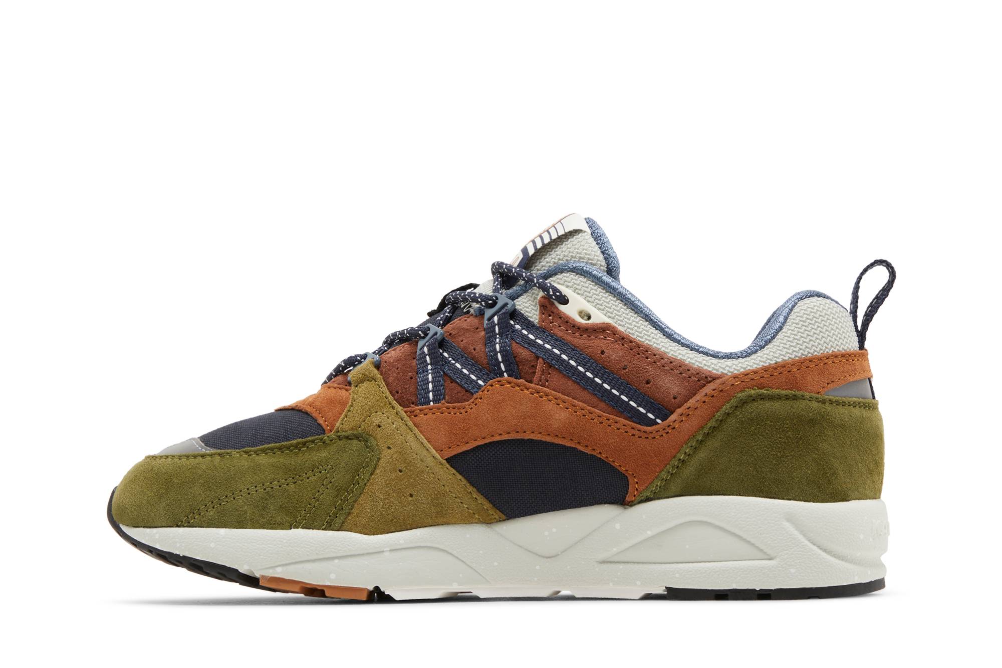 Lookbook Karhu Fusion 2.0 "芬兰树木系列 - 牛油果" F804131