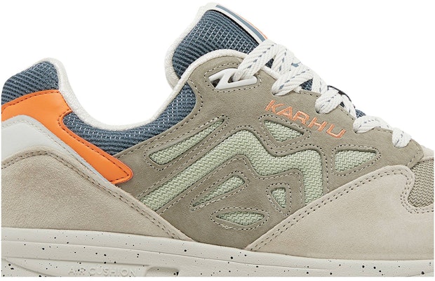 Karhu Legacy 96 'Hijau Celadon Hari Hujan' F806047 Order Karhu Legacy 96 'Hijau Celadon Hari Hujan' F806047