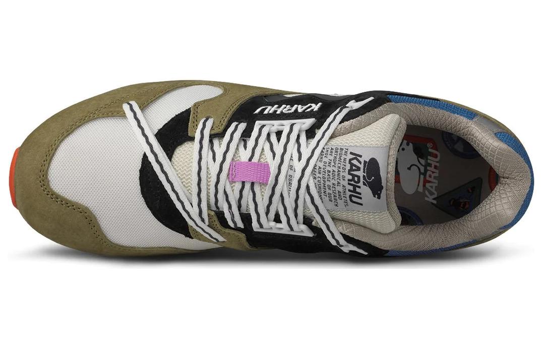 Lookbook Karhu Synchron Classic 'Moss Hijau Dakwat India' F802677