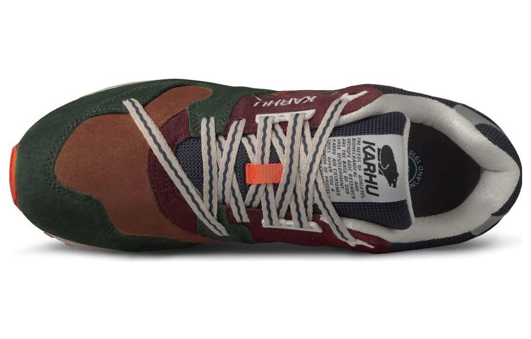 Lookbook カルフ Synchron クラシック "アウトドアパック - タイムビターチョコ" F802665